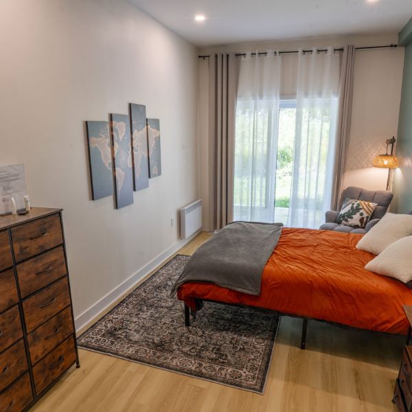 chambre - Petite Villa retraite-Chertsey retraite et ressourcement