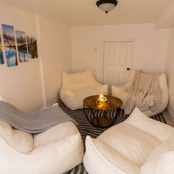Salle cocooning - Petite Villa retraite-Chertsey retraite et ressourcement